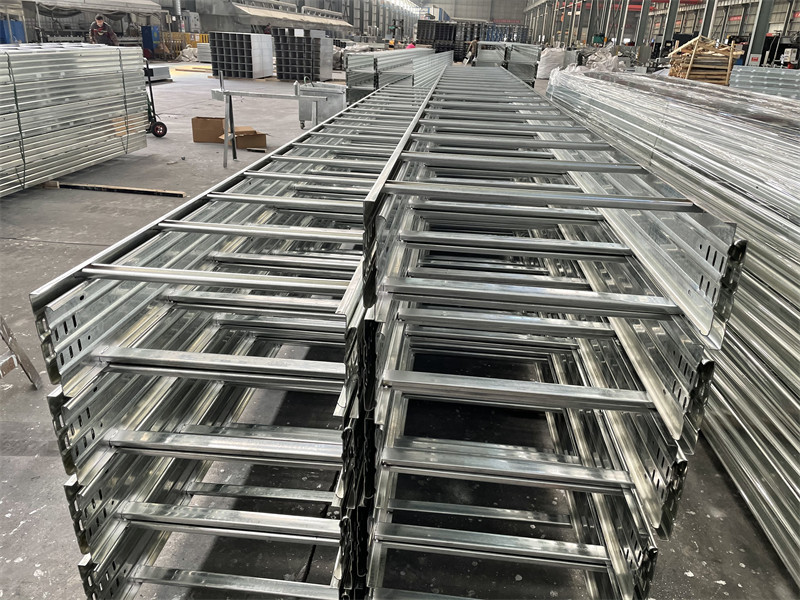 梯架式电缆桥架